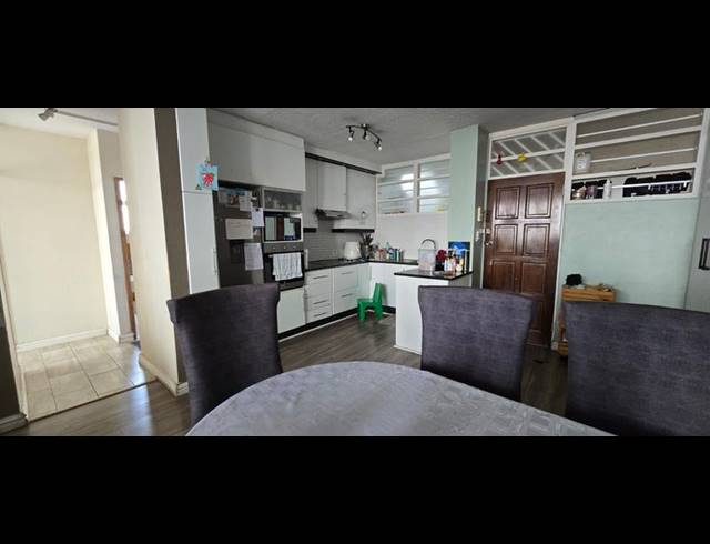 2 BEDROOM APARTMENT FOR SALE IN MUSGRAVE
